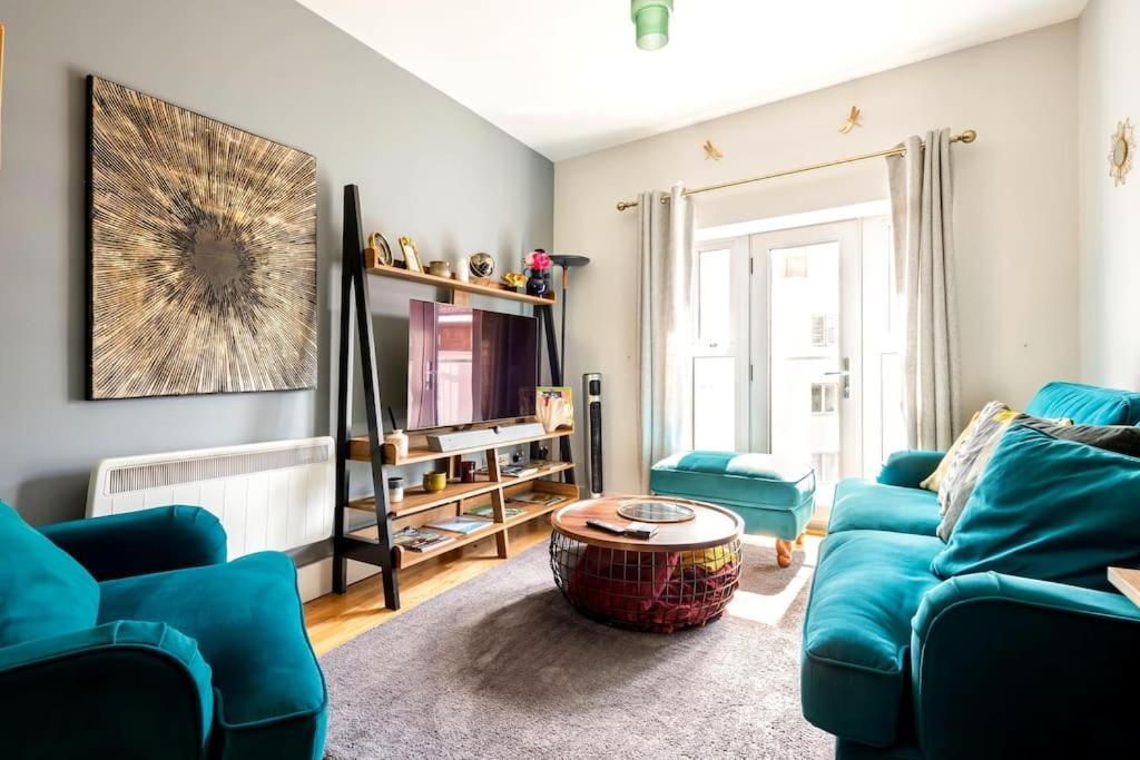 Beautiful & Cosy Harbourside - Free Parking Apartment Bristol